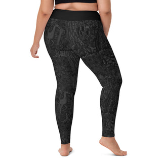 The Tapestry Onyx Yoga Leggings